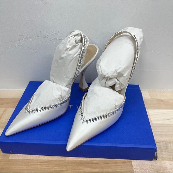 Stuart Weitzman
crystal-embellished slingback 110mm pumps - Picture 10 of 11